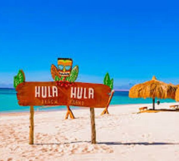 Plaża Hula Hula na łodzi luksusowej